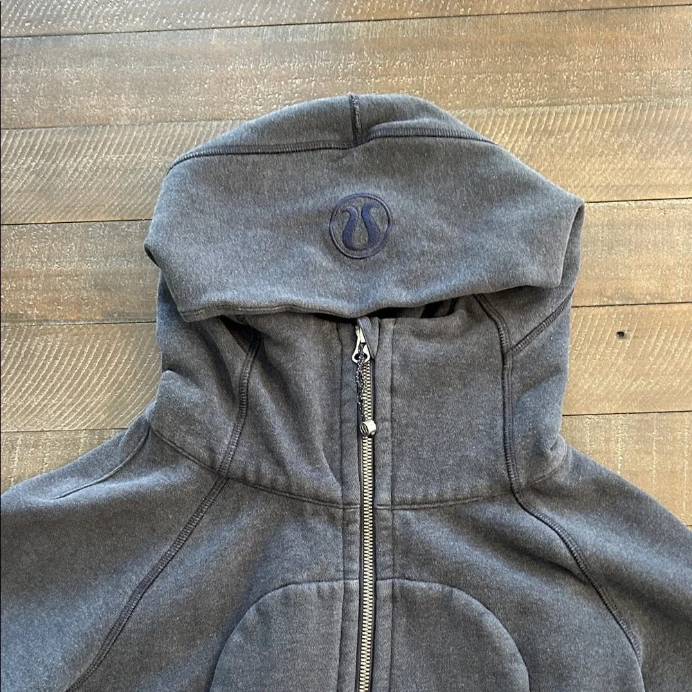lululemon Scuba Denim Blue Hoodie - Picture 7 of 9